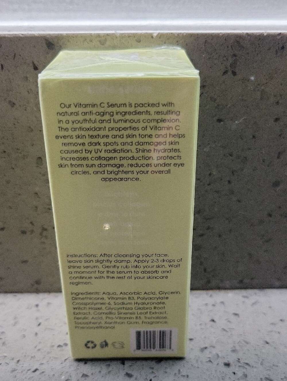 Beaut Shine Vitamin C Serum - Picture 2 of 3